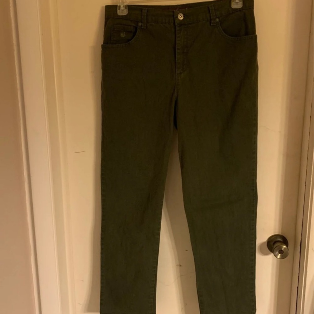 Gloria Vanderbilt Olive Green petite jeans